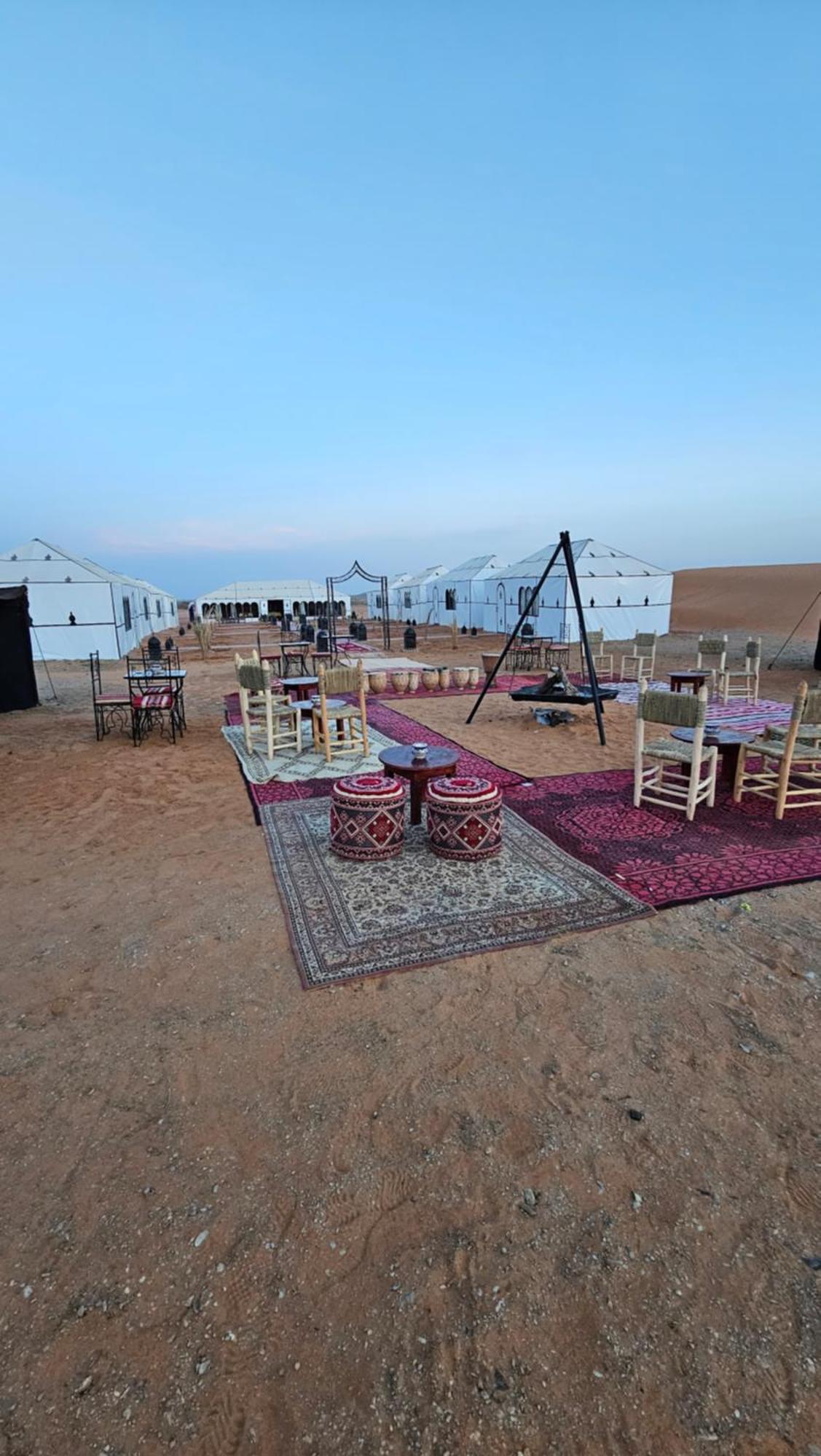 Najma Luxury Camp Hotel Merzouga Bagian luar foto
