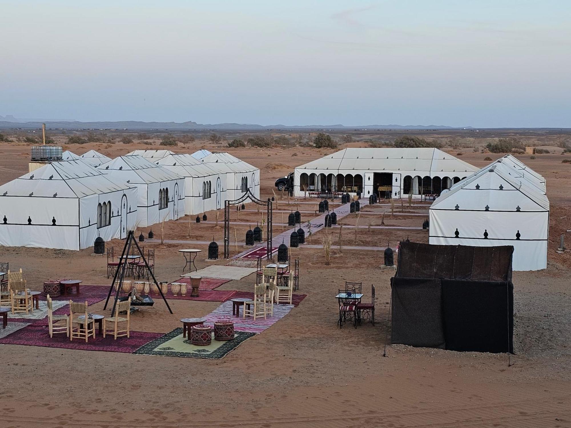 Najma Luxury Camp Hotel Merzouga Bagian luar foto