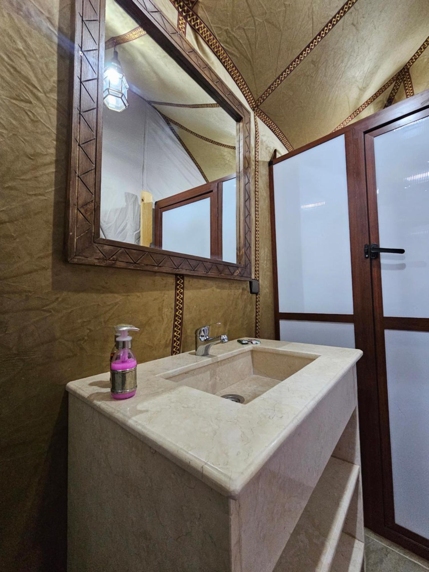 Najma Luxury Camp Hotel Merzouga Bagian luar foto