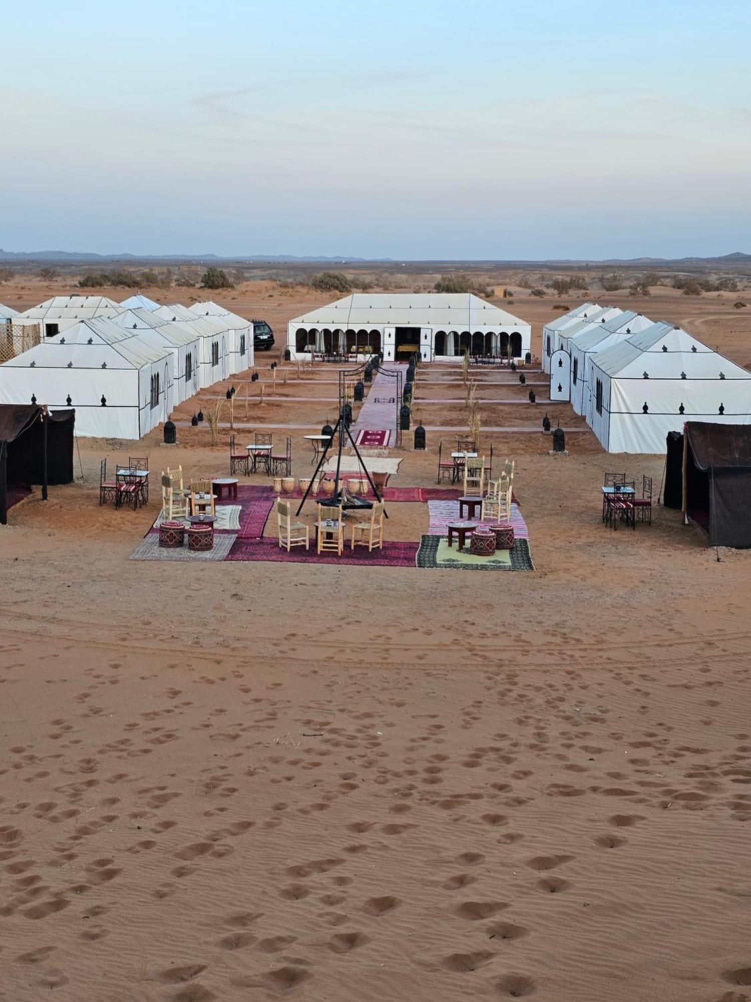 Najma Luxury Camp Hotel Merzouga Bagian luar foto