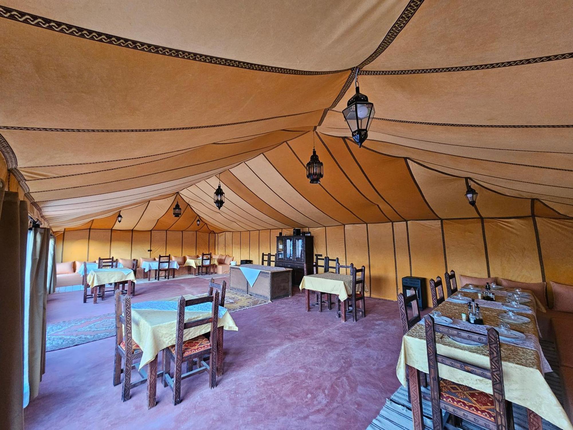 Najma Luxury Camp Hotel Merzouga Bagian luar foto