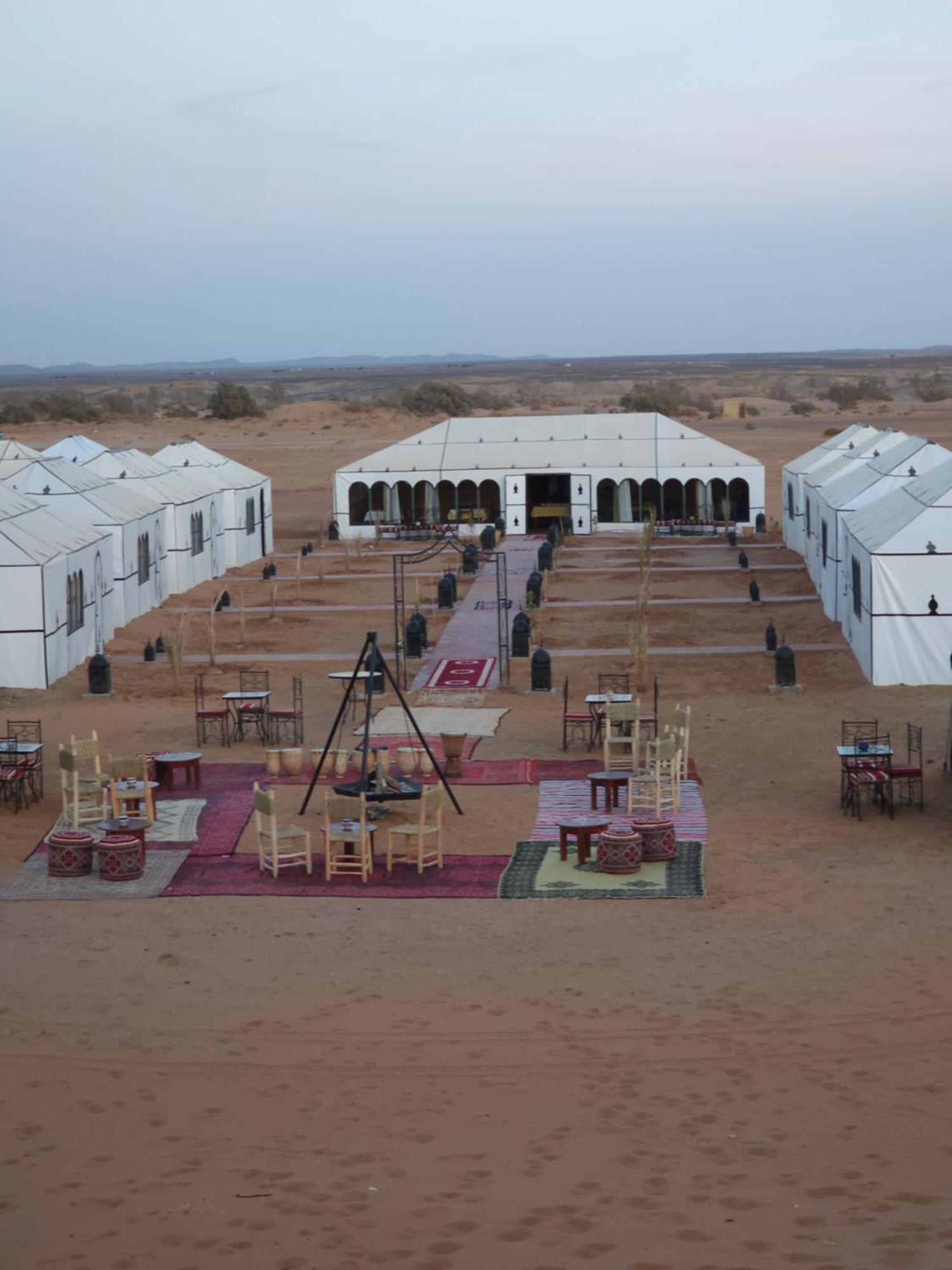 Najma Luxury Camp Hotel Merzouga Bagian luar foto
